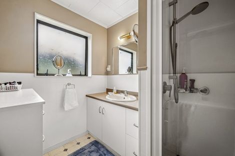 Photo of property in 9b Marguerita Street, Fenton Park, Rotorua, 3010