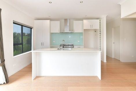 Photo of property in 31 Discovery Drive, Gulf Harbour, Whangaparaoa, 0930