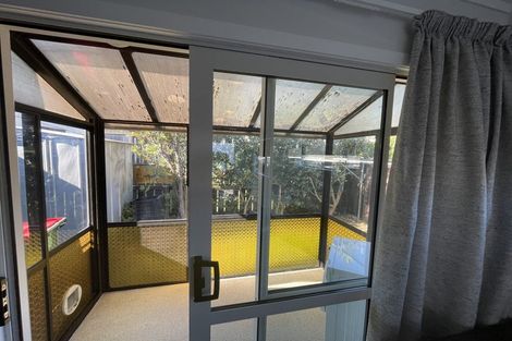 Photo of property in 2/18 Holsworthy Road, Lower Vogeltown, New Plymouth, 4310