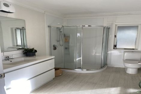 Photo of property in 10 Tizard Road, Birkenhead, Auckland, 0626