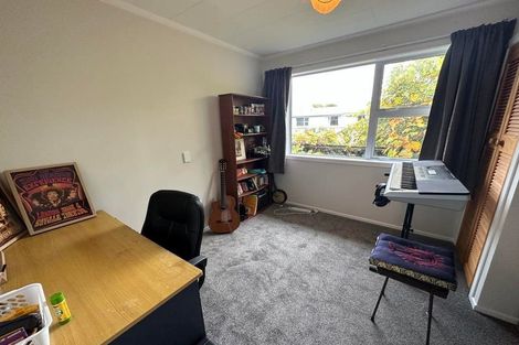 Photo of property in 65a Alexander Road, Raumati Beach, Paraparaumu, 5032