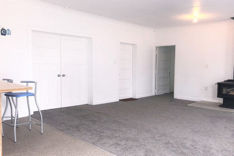 Photo of property in 104 Centennial Avenue, Waitara, 4320