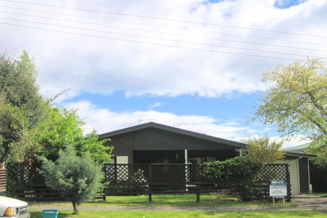 Photo of property in 1/19 Chesham Avenue, Waipahihi, Taupo, 3330