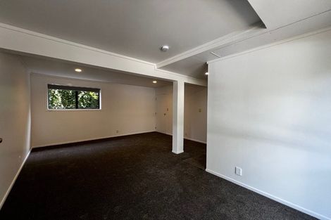 Photo of property in 1/93 Target Road, Totara Vale, Auckland, 0629