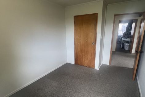 Photo of property in 2/494 Ferguson Street, Palmerston North, 4410