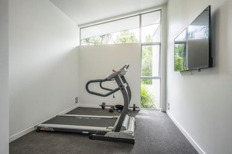 Photo of property in 8 Sherwood Downs Drive, Horsham Downs, Hamilton, 3281