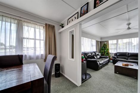 Photo of property in 20 Reid Avenue, Hawera, 4610