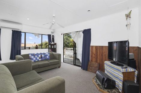 Photo of property in 100 Old Quarry Road, Selwyn Heights, Rotorua, 3015