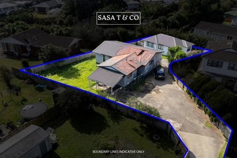 Photo of property in 90 Chelburn Crescent, Mangere East, Auckland, 2024