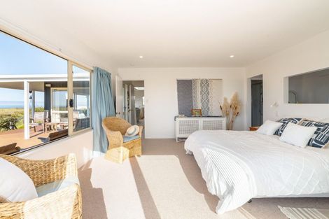 Photo of property in 6 Beach Road, Flat Point, Masterton, 5883