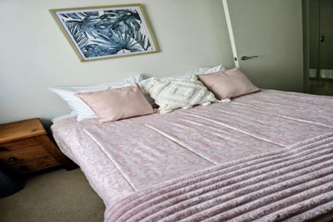 Photo of property in Beachpoint Apartments, 2/5 West End Road, Ohope, 3121