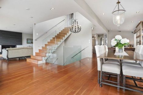 Photo of property in 81 Seacliffe Avenue, Narrow Neck, Auckland, 0622