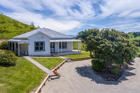 Photo of property in 146 Eringa Road, Longbush, Masterton, 5884