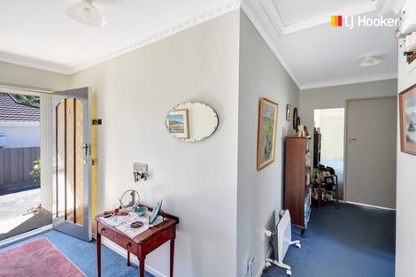Photo of property in 13b Royal Crescent, Saint Kilda, Dunedin, 9012