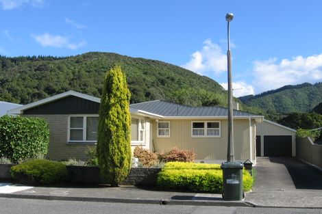 Photo of property in 93 Holdsworth Avenue, Trentham, Upper Hutt, 5018