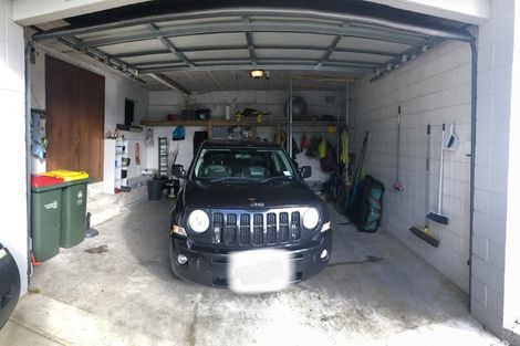 Photo of property in 3/64 Hattaway Avenue, Bucklands Beach, Auckland, 2012