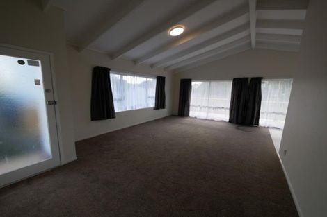 Photo of property in 30 Goodwin Drive, Rosehill, Papakura, 2113