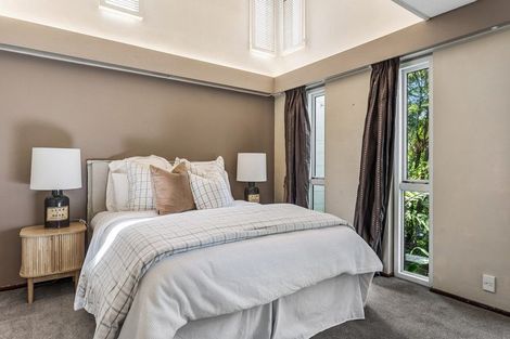 Photo of property in 19 Kent Lodge Avenue, Avonhead, Christchurch, 8042