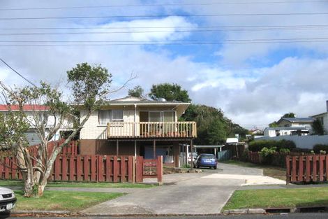 Photo of property in 1/14 Ribblesdale Road, Henderson, Auckland, 0612