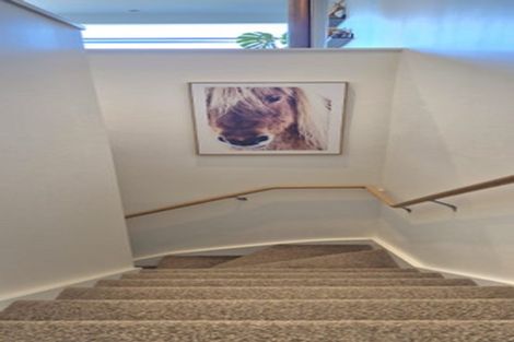 Photo of property in 17b Wynyard Crescent, Fernhill, Queenstown, 9300