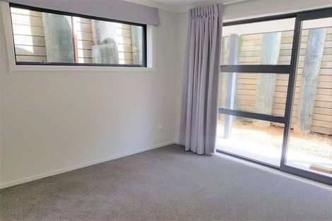 Photo of property in 58a Leicester Street, Cannons Creek, Porirua, 5024