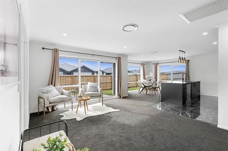 Photo of property in 21 Clonbunny Close, Rolleston, 7614