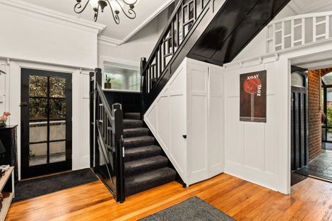 Photo of property in 11 Ings Avenue, Saint Clair, Dunedin, 9012