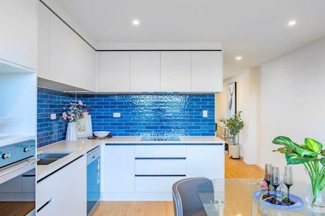 Photo of property in 6/4 Waitaki Street, Henderson, Auckland, 0612
