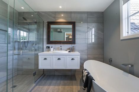 Photo of property in 96 Glandovey Road, Fendalton, Christchurch, 8052