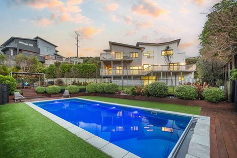 Photo of property in 4 Helm Place, Whitby, Porirua, 5024