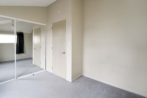 Photo of property in Pirie Street Townhouses, 35/35 Pirie Street, Mount Victoria, Wellington, 6011