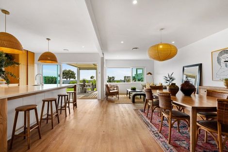 Photo of property in 3 The Esplanade, Westshore, Napier, 4110