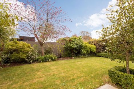 Photo of property in 22 Thornycroft Street, Fendalton, Christchurch, 8052