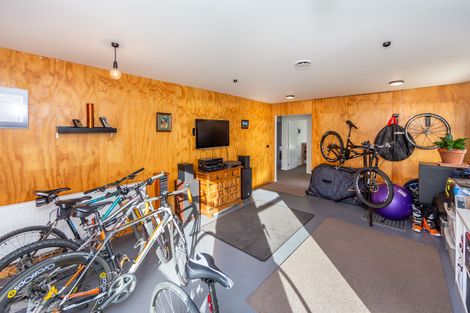 Photo of property in 10 Euan Sarginson Place, Diamond Harbour, Lyttelton, 8971