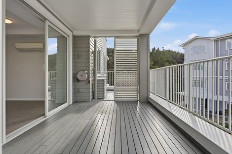 Photo of property in 140 Eaves Bush Parade, Orewa, 0931
