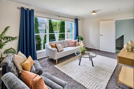 Photo of property in 7 Whakataki Grove, Waiwhetu, Lower Hutt, 5010