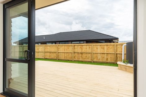 Photo of property in 34 Marram Place, Mangawhai Heads, Mangawhai, 0505