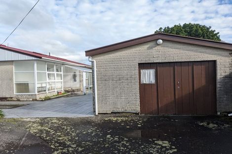 Photo of property in 166 Carrington Street, Lower Vogeltown, New Plymouth, 4310