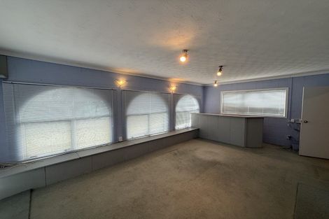 Photo of property in 4 Seakens Way, Glen Eden, Auckland, 0602