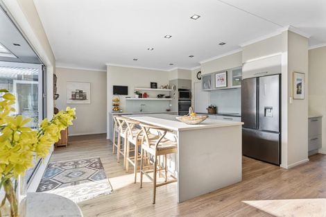 Photo of property in 9 Wrybill Way, Point Wells, Warkworth, 0986