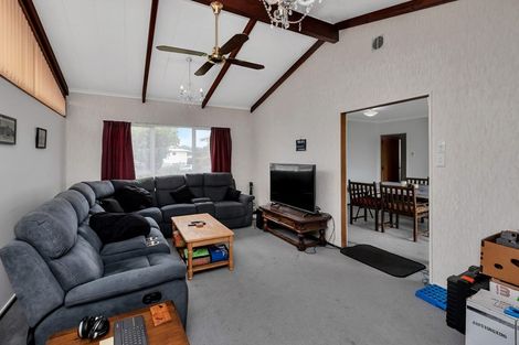 Photo of property in 8 Edge Street, Onerahi, Whangarei, 0110
