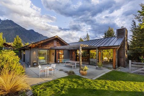 Photo of property in 6 Reading Court, Jacks Point, Queenstown, 9371