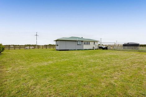 Photo of property in 253 Mawhitiwhiti Road, Normanby, Hawera, 4675