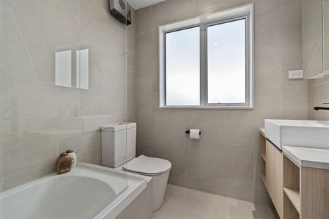 Photo of property in 4/4 Jutland Road, Hauraki, Auckland, 0622