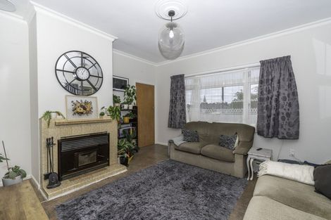 Photo of property in 30 Lemon Street, Otaki, 5512