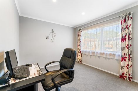 Photo of property in 7 Aqua Way, Paraparaumu, 5032