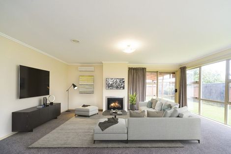 Photo of property in 7 Angelina Way, Kelvin Grove, Palmerston North, 4414