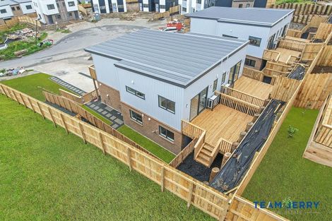 Photo of property in 40b Crestview Rise, Papakura, 2110