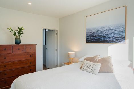 Photo of property in 39 Obelisk Street, Wanaka, 9305