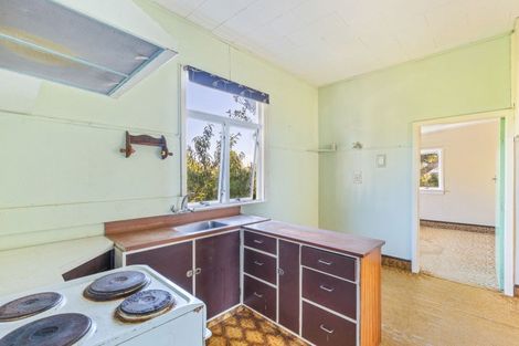 Photo of property in 29 Dorset Avenue, Westown, New Plymouth, 4310